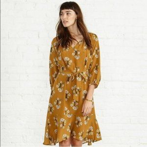 Armour Vert Muse Dress Sz L